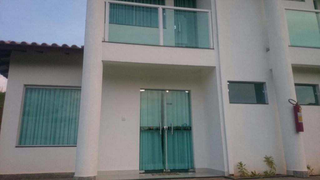 Apartamentos Mirante De Escarpas Capitólio エクステリア 写真