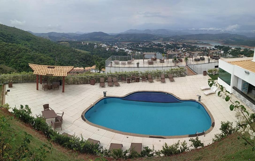Apartamentos Mirante De Escarpas Capitólio エクステリア 写真